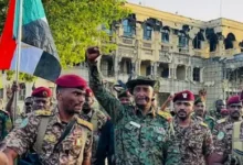 رئيس مجلس السيادة في القصر الجمهوري