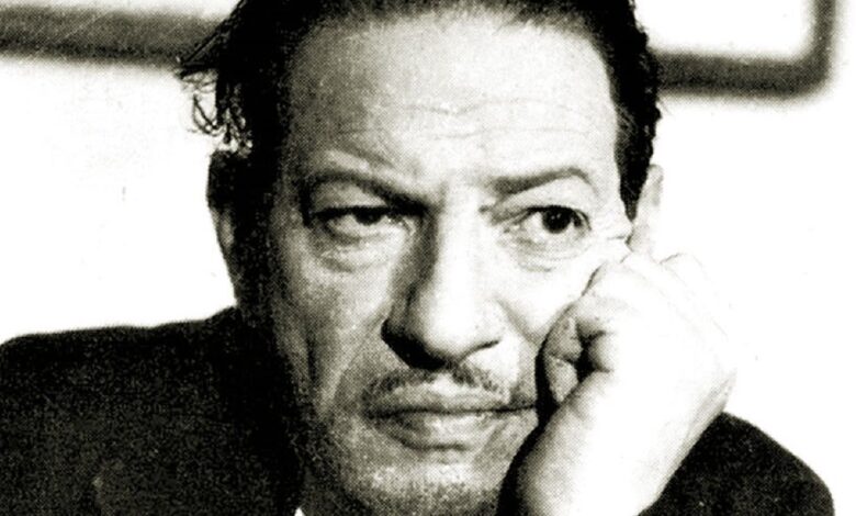 الضاحك الباكي .." الريحاني"