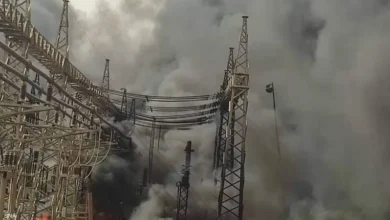 المليشيا تستهدف محطات الكهرباء والوقود والمطارات