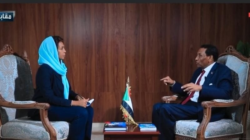 كامل إدريس في أول حديث إعلامي له