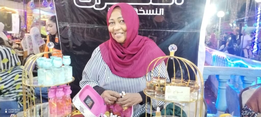 حوار خاص مع صانعة العطور السودانية منى حسام مصطفى